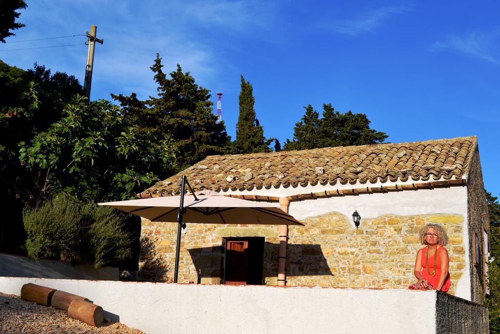 Casa Nel Vigneto Erice Guest House Exterior photo